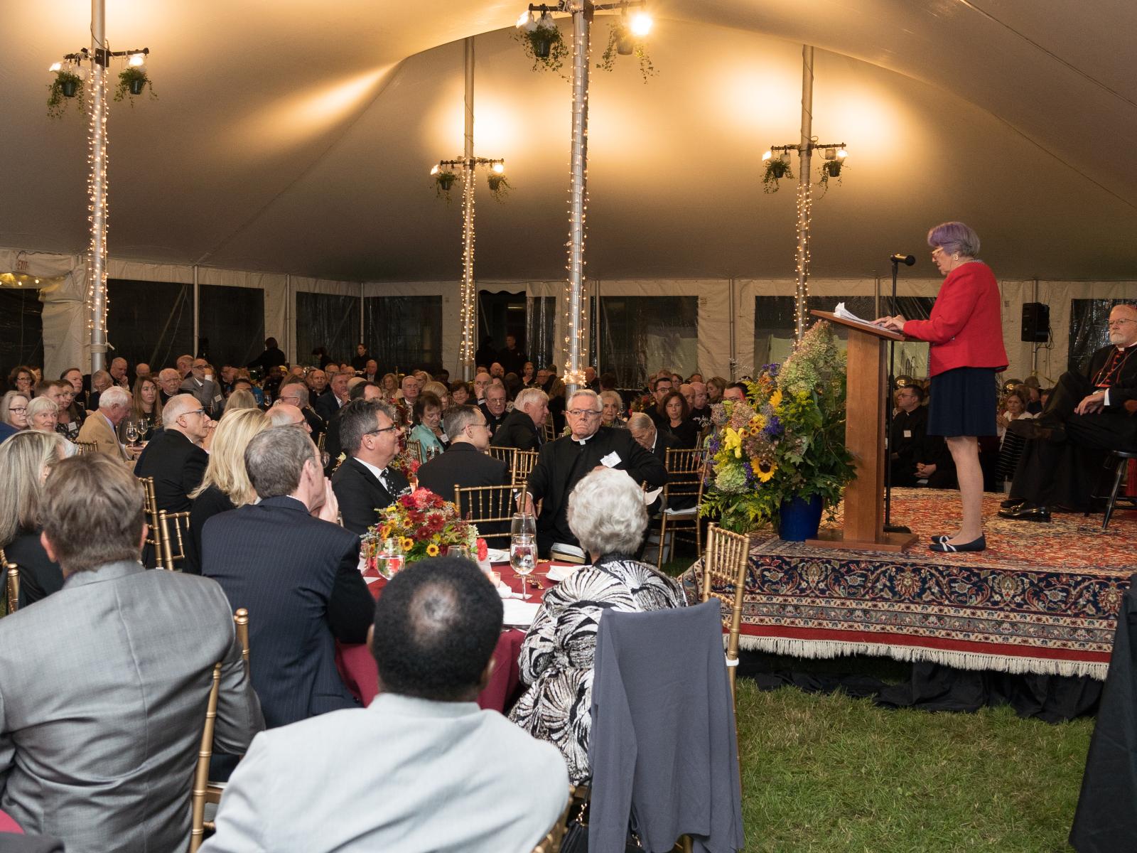 41st Annual Lawn Party Raises $350,000 for Priestly Formation 22